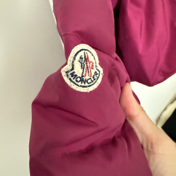 MONCLER Toddler jacket 5 year 112 CM - Picture 10 of 10